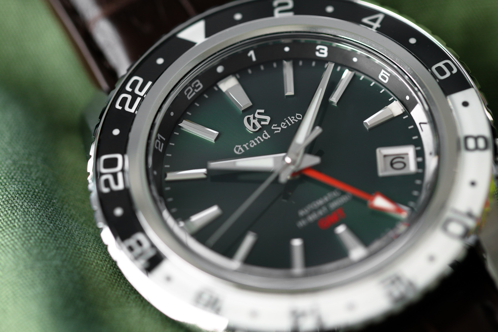 Grand Seiko SBGJ239 Hi-Beat GMT green-dial men's wristwatch