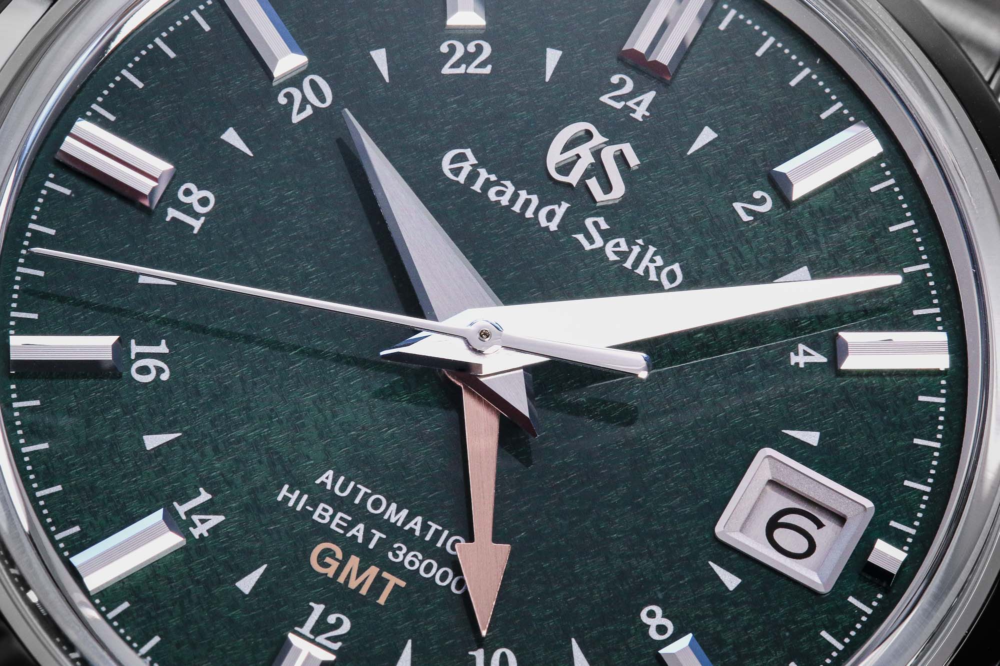 Grand Seiko SBGJ251 green dial detail macro